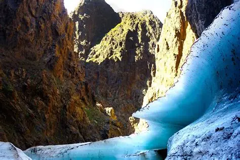 Yol Valley